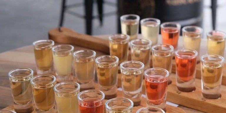 tasting paddle 768x386